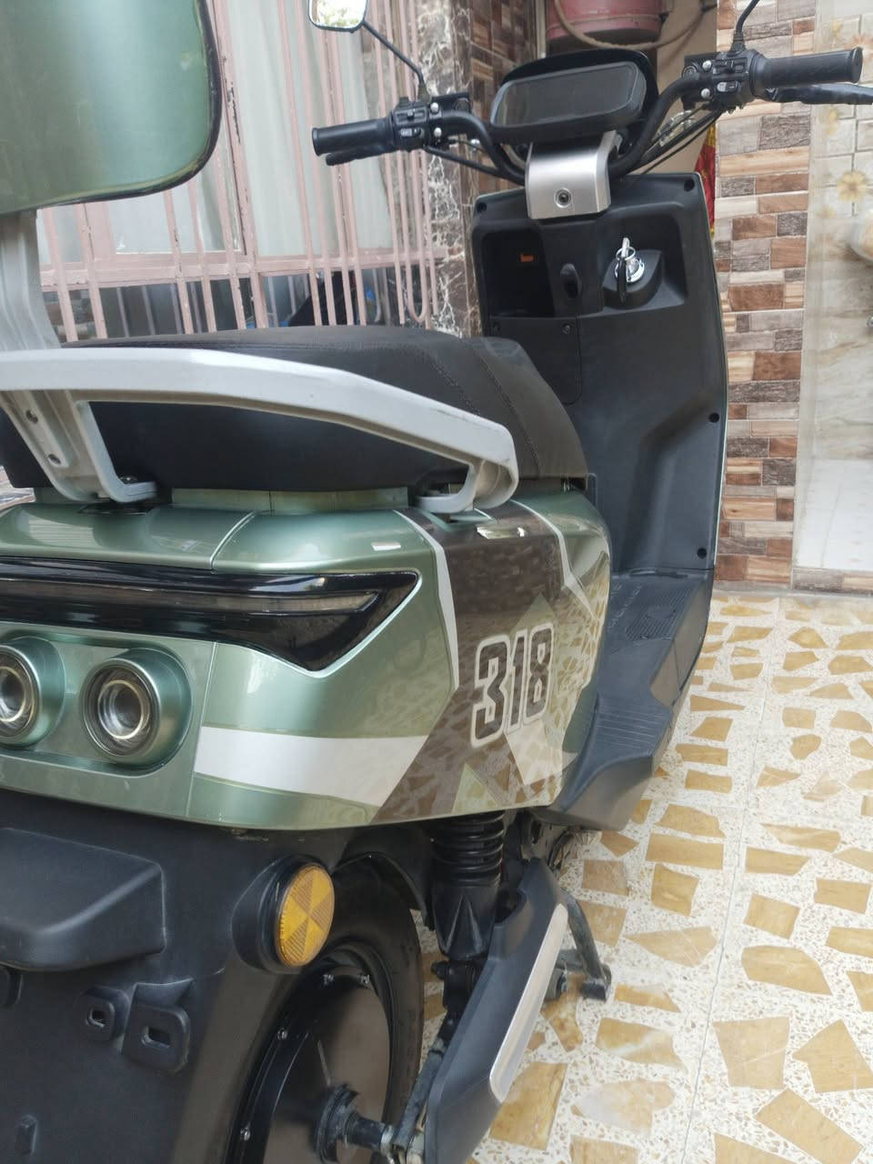 ماطور شحن 318. بطاريات شرط
سعر 650.       ***********
