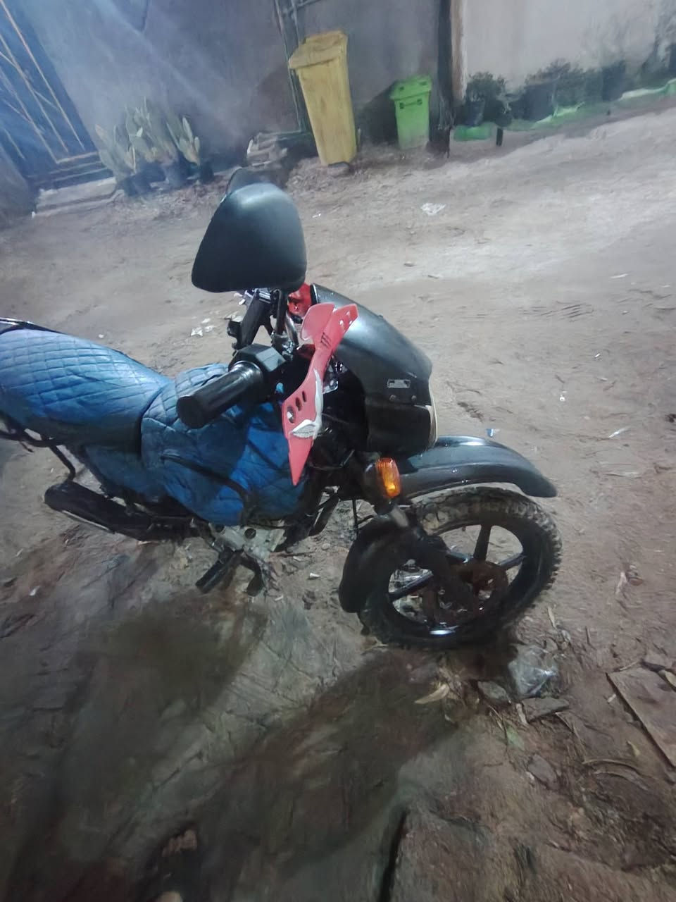 بوكسر فحل 2022للبيع سنويه ورقم انكليزي باسمي سعر 1600بيهه. بيهه خيط تبخير ماكاني بلجزيره  مجال ***********
