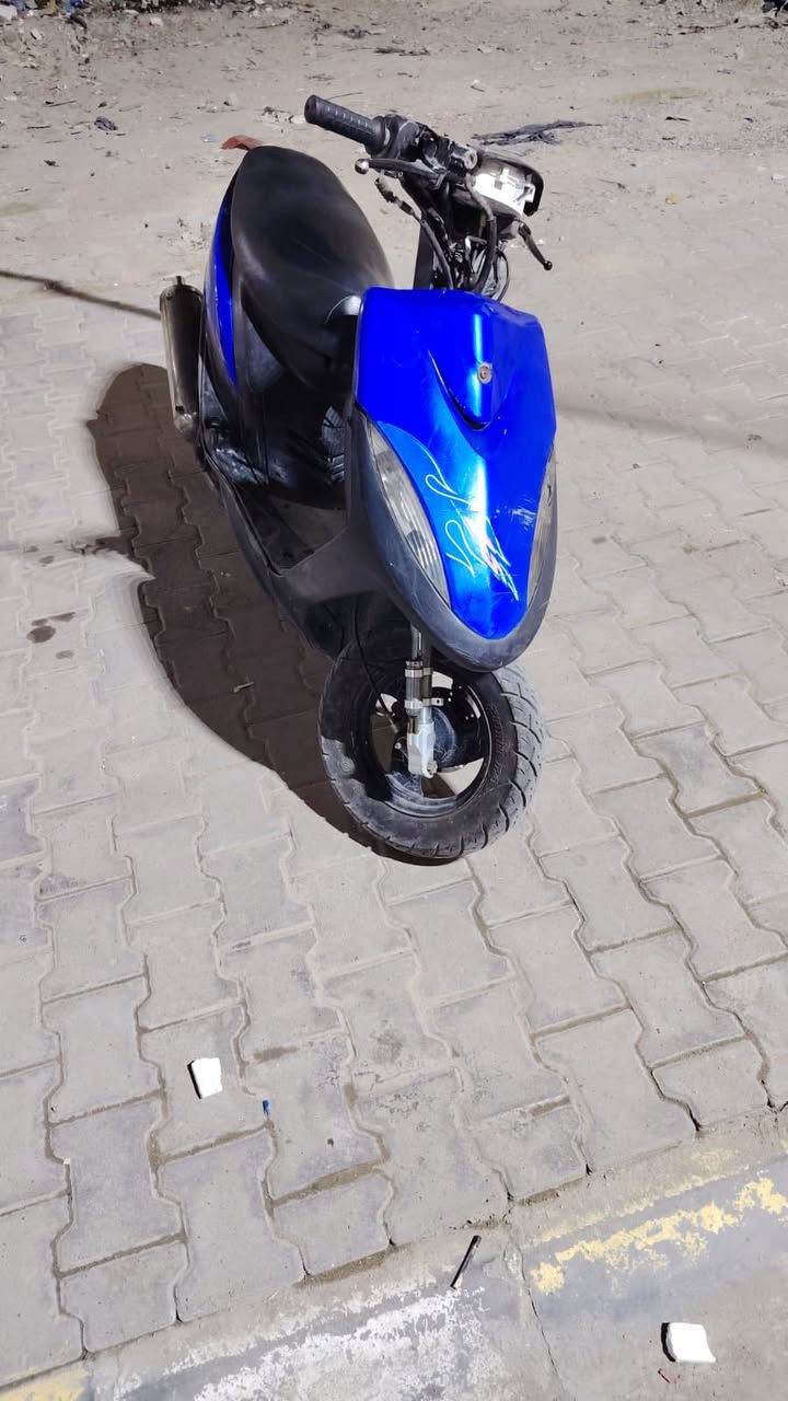 سلام عليكم دراجه ماكس عدله للبيع شغاله مشي معدل فول كامله مكمله نقصه سبايدر ورأس لايت ودشلي سلف فقط 450بيه مجال رقم *********** رقم موجود واتساب
