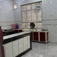 بيت 🏠 للبيع المساحه 200متر بمجمع حجي حسين مقابيل المستشفى متكون من غرف...