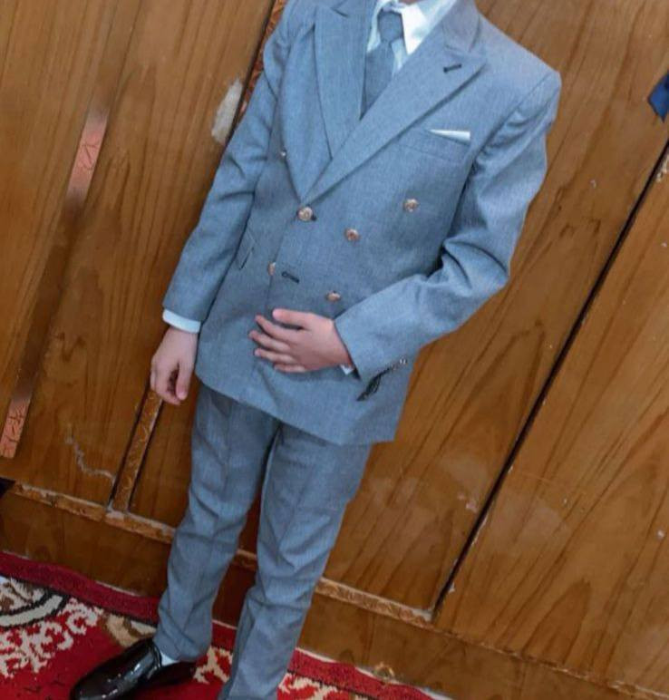 السلام عليكم
قاط ولادي يلبس عمر ١١ سنه و ١٢ سنه جديد نضيف ماخذته ب ٣٥ رايدته ب ٢٠


**إذا كنت صاحب هذا الإعلان وتريد حذفه لأي سبب، رجاءا أرسل رسالة إلى الدعم الفني**