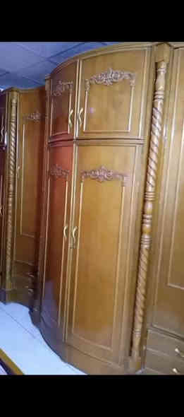 صاج طابقين تكمه كل ضرر مبيها نظيفه بدون رطوبه ولا ارضه بسعر ٧٥٠ وبيها مجال كربلاء حي العامل سوق النصر لتواصل ***********
