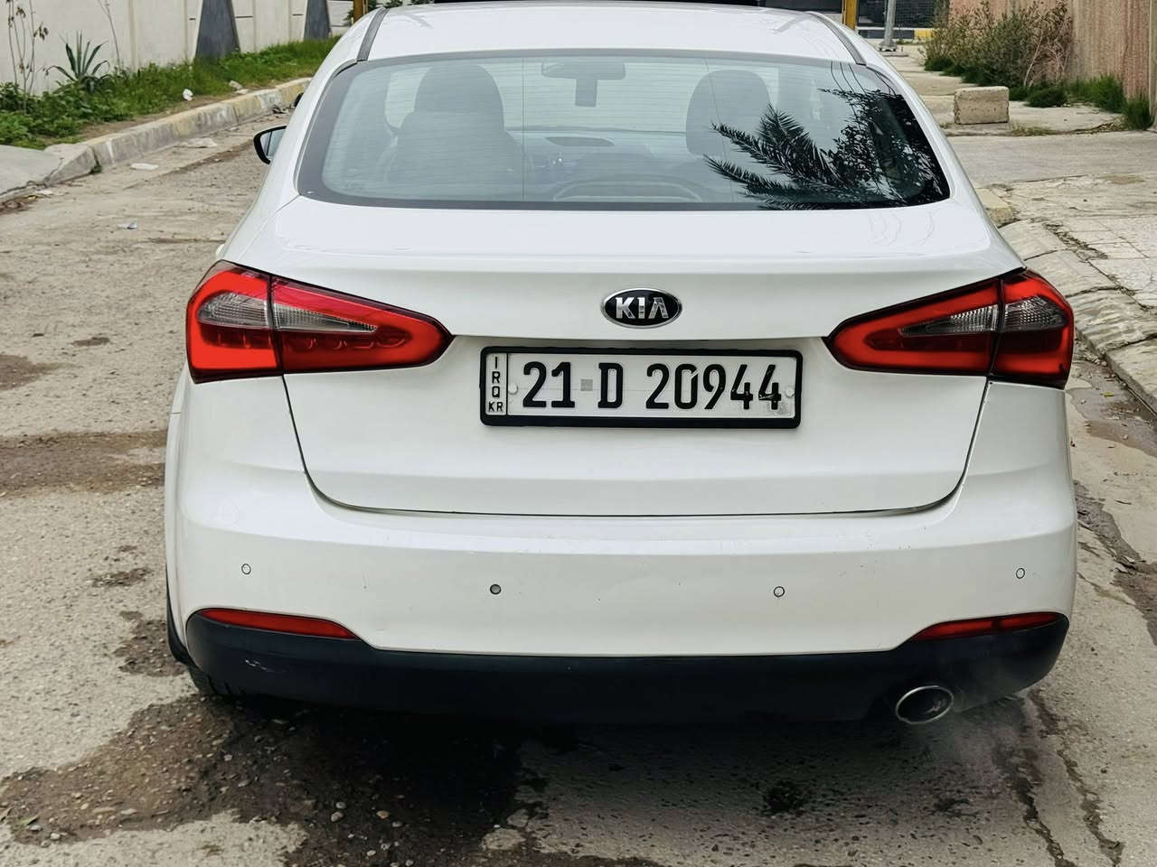 سلام عليكم سيراتو
مديل 2016 خليجي 
السعر 126وبيها مجال
العنوان بغداد  الغزاليه 

رقم اسليمانيه  جديد سنويه 2028

كفاله عامه عده تكحيل كارت وشي قليل بلصندوك صبغ موجود السونار

المواصفات فول عده فتحه وبصمه
لد امامي +خلفي
فتحه سلايد 
حساس امامي+ خلفي
شفتات ستيرن 
تبريد قطعتين
كشن كهرباء
لايت زنون
محرك 1600 دوش المرغوب  بعد بيها هواي مواصفات

هاتف ***********
