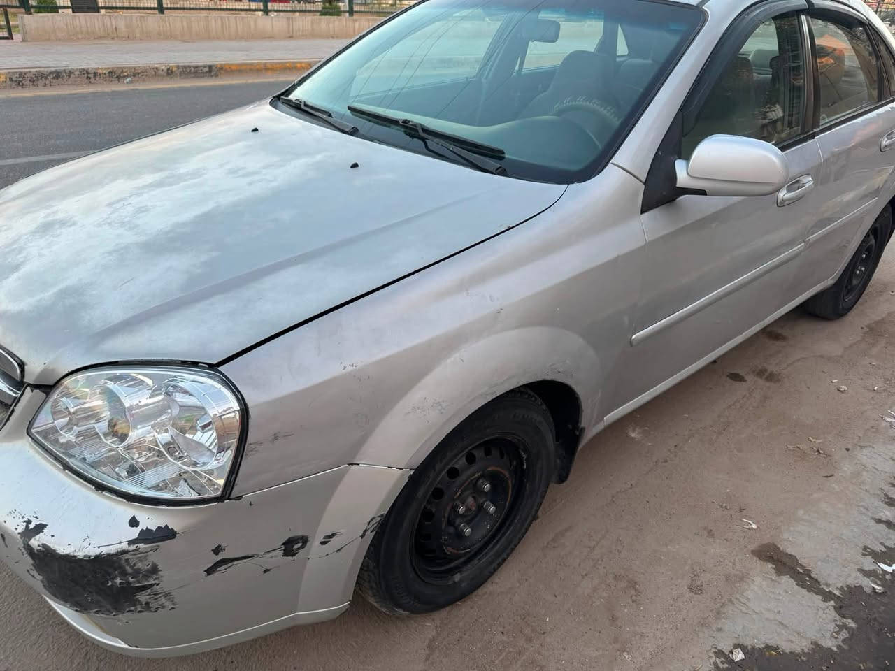 اوبترا رقم بغداد ٢٠٠٦ ، سيارة تبريد ومحرك وكير وحدادة صدر وتايرات بحالة جيدة  وباتري جديد  ، مكاني بغداد باسمنا تحويل مباشر ، بيها كم مكان صبغ  ، سعرها ٥٨ للمعلومات الاتصال بالرقم ***********  .
