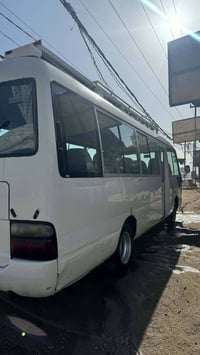 كوستر 2008البيع اكسن او كير او مكينه كفالة دوشمه عامه صالي شهر من سويت...