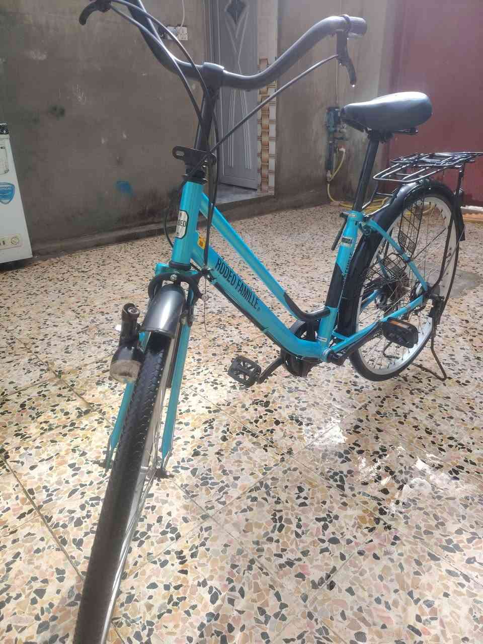 🚲🔥 للبيع بايسكل بحالة جيدة 🔥🚲
🔹 الاسم: عبد الحليم
🎨 اللون: مميز (موضح بالصور)
📍 العنوان: حي الرسالة، قرب متوسطة الجمهورية
📞 رقم الموبايل: ***********

💰 السعر: 80 ألف
🤝 قابل للنقاش (بي مجال)

📩 للجادين فقط، تواصل خاص أو اتصال مباشر
🚀 فرصة لا تعوض!
