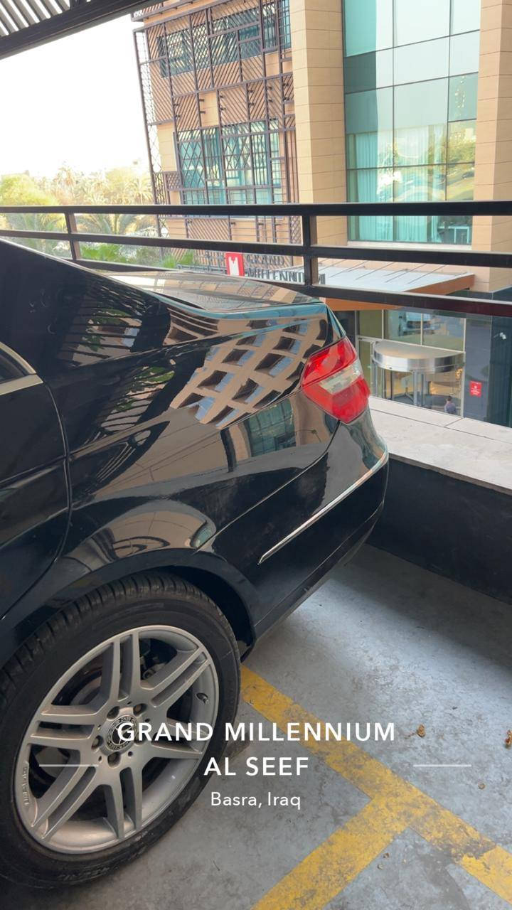 مارسيدس w212 e200 2012
سياره بيها كلير جاملغ يمنه من المانيا بدون فتح برغي 

دبل كزوز 

داخل جلد اسود وكنتارا رصاصي مطعم باسود

وصاج اسود 

كير تعليك 

سلايد 

ماشيه ١٦٢ كيلو 

سياره مابيها نقص ومابيها اي شي تجاري وادامتها كامله ومابيها اي مسج

سعر ٢٠.٠٠٠$ وبيها مجال الرقم ***********
