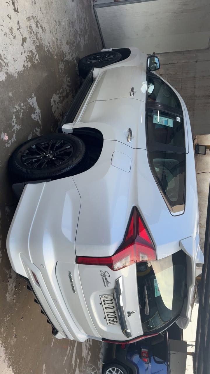 باجيرو سبورت خليجي 2020 سنويه بسمي مكفوله من الصبغ و الفتح و التبديل
محرك 3000 سته سلندر كير 8 نمر 
7 راكب 
بصمه ابواب وتشغيل 
فتحه سقف
حساس امامي خلفي جانبي
مري كهرباء وشفط
لايت زينون و متحرك ويه لستيرن بلاد
اوتو هول  
كروز سرعه 
داخل جلد احمر بلاد 
وضيعيات قيادة 2 ويل و  4 ويل ثلج وطين 
نزول منحدرات 
ماشيه 96
مكاني بغداد السيدية 
السعر 215
***********
اراوس جارجر فقط موديل 20 وفوك
