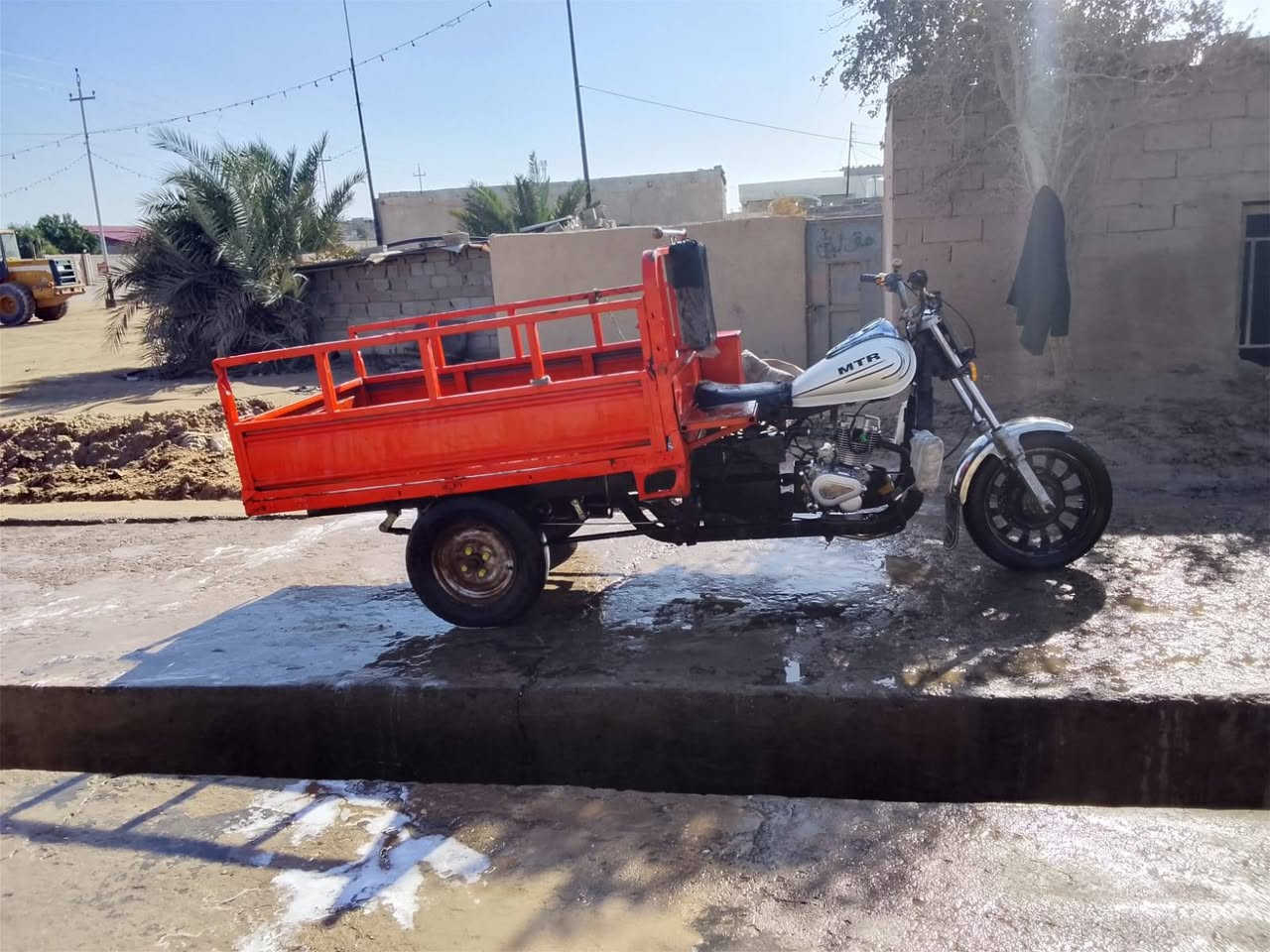 السلام عليكم ستوته للبيع أدوات مكفوله من عشاءرين السعر 650 وبيه مجال العنوان البصرة الزبير يم محلات 17 رقم تلفوني  ***********
