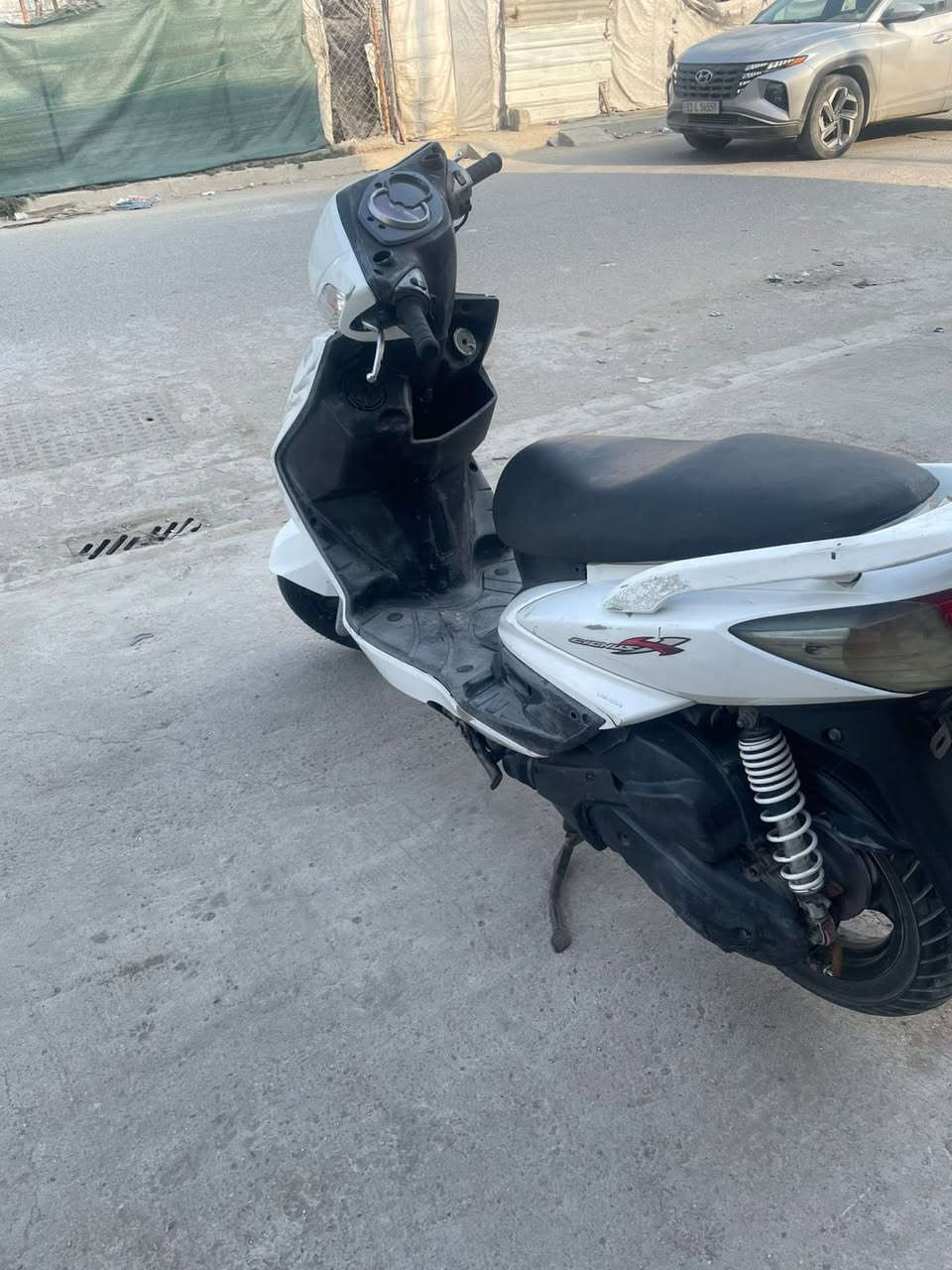 سلام عليكم سكنس فحل مختمة كلهة اوراقهة كاملة اي نقص مابيهة نكره سلف زوج تايرات جدد كهربايات كلهة شغالة مكاني بلديات السعر 750 رقمي***********
