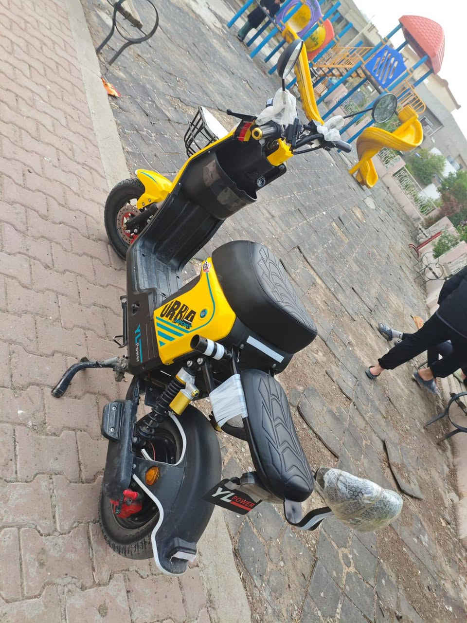 دراجه r9 proللبيع
كارت بصمه وسويج
بطاريات ٣٢امبير شرط الفحص
دراجه بعده جديده وبيه هواي مواصفات
٥٠٠قفل
***********
