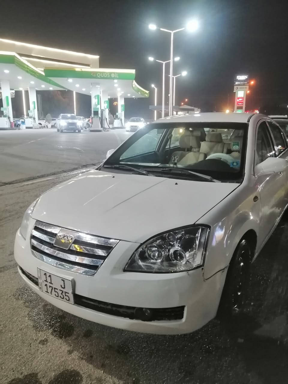 شيري للبيع موديل ١١ رقم بغداد مشروع وطني لوحات دولي بسمي شرط تحويل وكاله محرك كامري ابو جف شرط طلقه شلعه مالها صبغ عام جماليه مكاني كركوك مراوسه و ابيع سعر ٤٠ بيها مجال ***********
