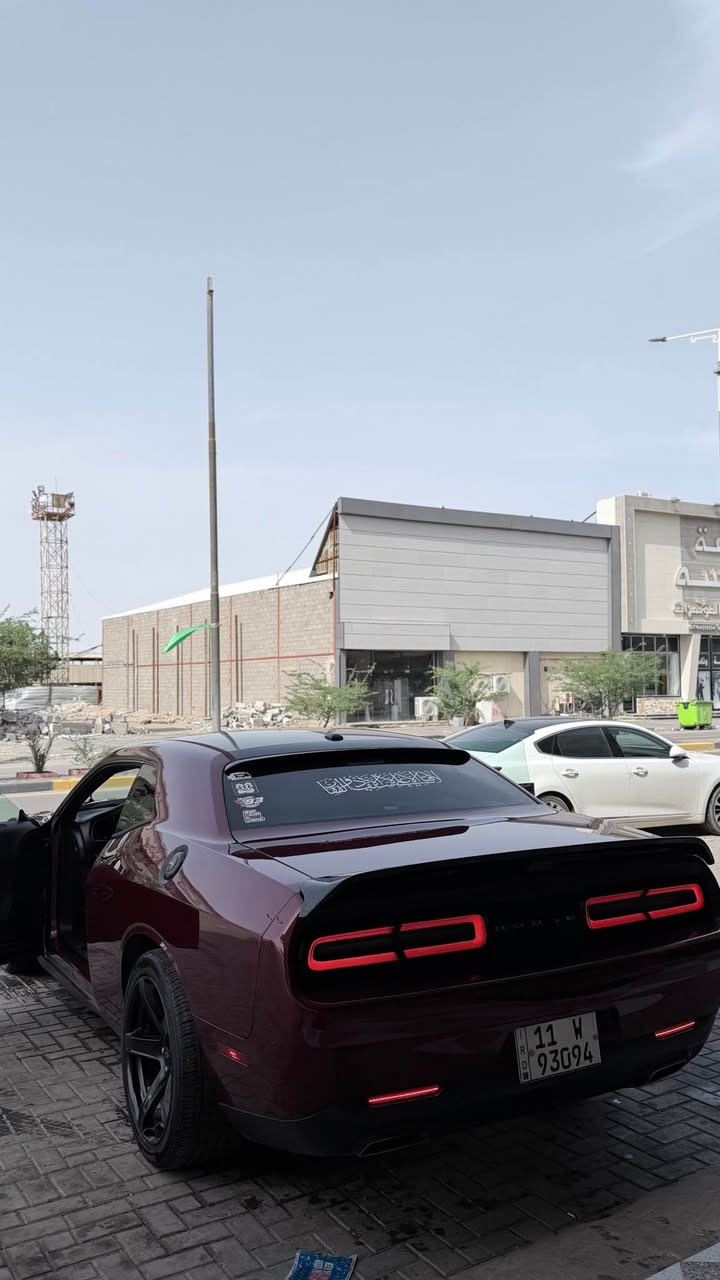📍 رقم بغداد | باسمّي | تحويل فوري ثاني يوم

🚗 المواصفات:

 • محرك 6 سلندر (اقتصادي وقوي)
 • ماشي: 84 ألف ميل
 • فئة SXT المعروفة
 • شاشة + تحكمات دركسون
 • كشنات حضن مريحة
 • سقف ستايل رولز رايس ✨
 • جناح Redeye 🔥
 • ويل نجمة جديد + تايرات جديدة
 • تبريد جديد بالكامل ❄️
 • حدادة جديدة (حجر بيئة بلادي)

🛠️ الحالة:

 • السيارة نظيفة جداً وما متعوب عليها
 • الضرر: قطعة وحدة (جام لغ أمامي – عكس السايق)
 • بيها مكانات تكحيل بسيطة بدون أي ضرر داخلي
 • جاهزة للاستخدام مباشرة ✔️

💰 السعر: 17,000$ قابل للتفاوض

📞 للتواصل: ***********

🚘 البصرة, العراق
