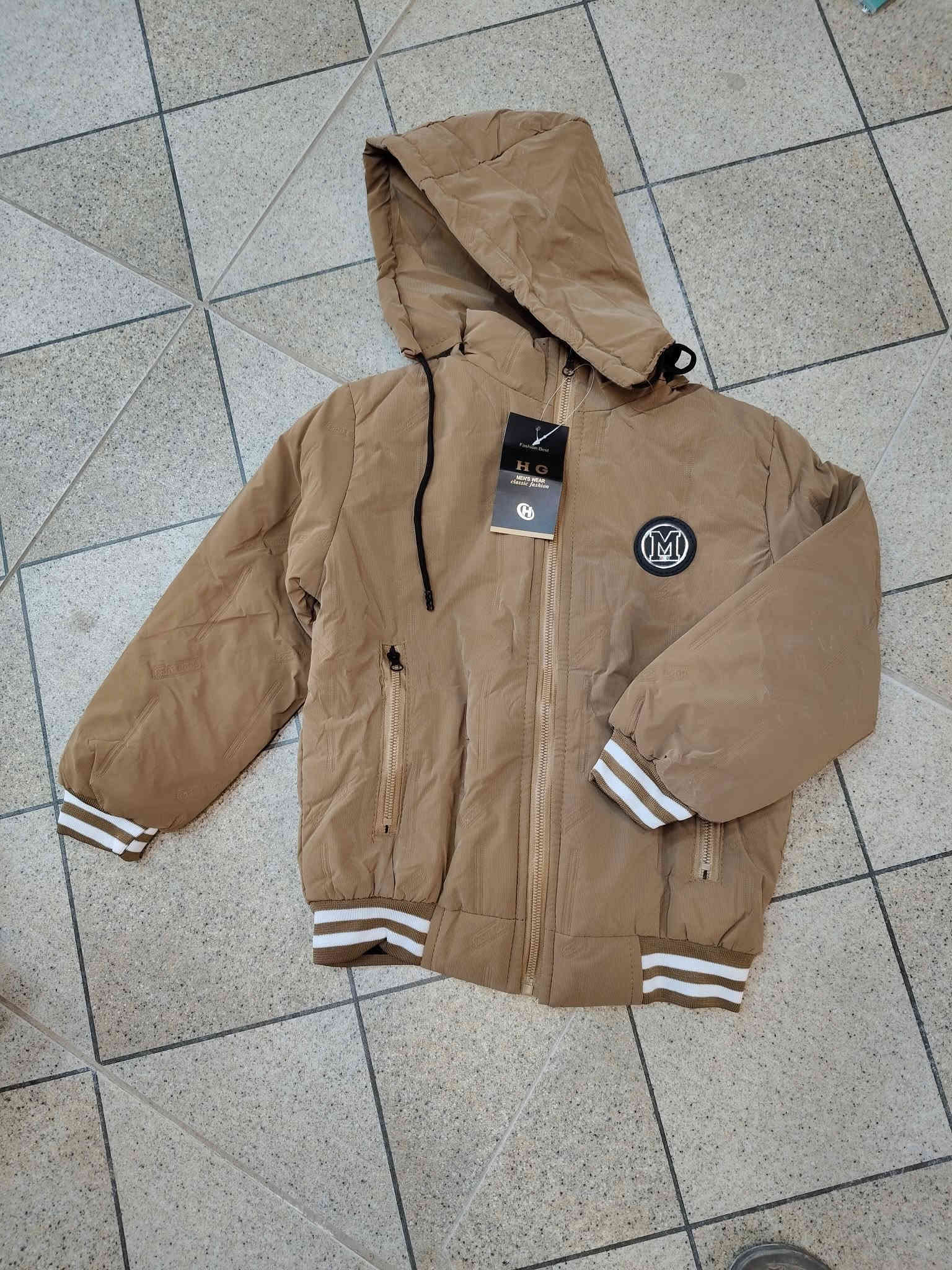 تراكات ولادي بناتي جميع القياسات متوفرة وجميع الألوان وبأسعار مناسبه 
العنوان شارع النداديف مقابيل شارع الكفيل مجاور عطارية مرتضى عدنان  
يوجد توصيل مجانا 
للطلب ولأستفسار ***********
