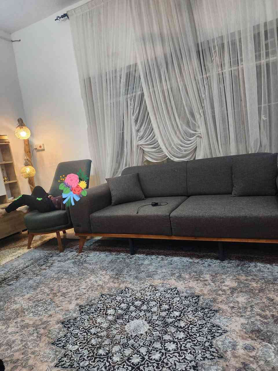 دار للبيع....
مساحه ٣٠٠متر 
١٠وجه ×٣٠ نزال 
الكفاءات شارع جامع زين العابدين مقابل مدرسة قتيبه 
يباع بسعر قطعة ارض بناء قديم 
للاتصال والاستفسار على الرقم ***********
