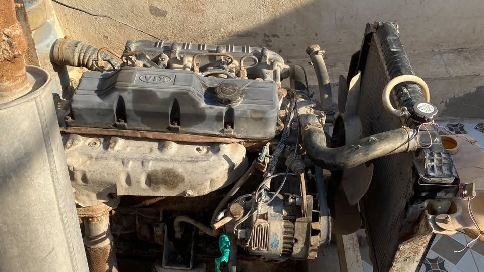 مولد كيه شغال 120امبير هرتزيه 43 ثري فيز السعر 12ورقه مكان كوت ***********
