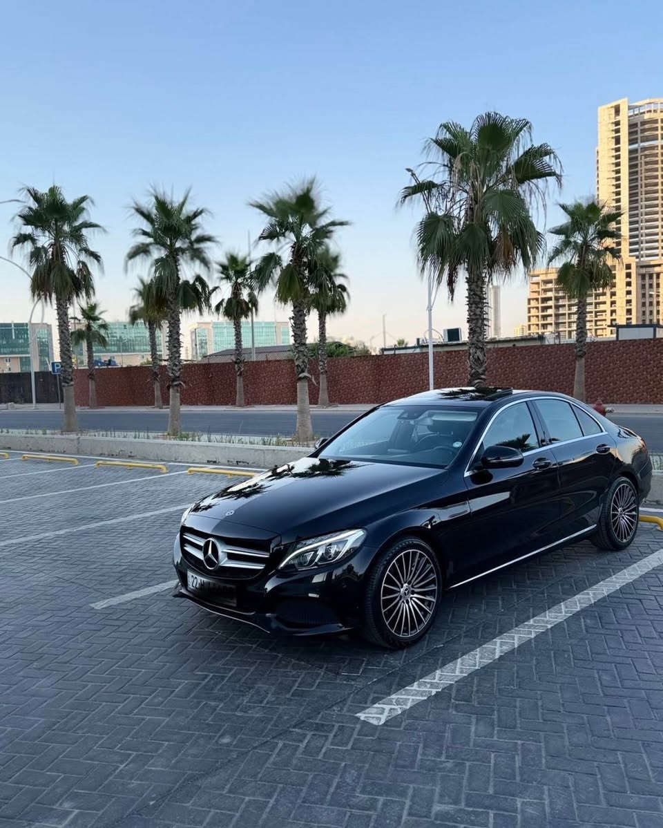 ﷽ 
Mercedes c200 2018 
C class 
سفری هەولیر 
فول ماسفات 
سلایت 
رادار 
خەتی جادە  
کوشين هيتر 
كوشين كاره باي
کامل لیدی بیلادی 
٣٦٠ حه ساس:  ده بل ماوس شاشه گه وره
سه ياره كه  تازه سيرڤس حام كراوه 
٤ تايه ي نوي لؤ به سترايه 
٤ ويلي نويAMG لؤ به سترايه 
يه ك دينار مه سروفي تيدانيه 
روني ها يدرؤليك كامل گؤراوه 
به شه رتي فه حس  ١٥٠ كم
سه ياره كه ش كلينه  
ده حامييه كانيشي به شه رت 
گيرو مه كينه ش به شه رت نه كرايته وه نوي نويه 
٤مؤدي ليخوريت eco .comfort.sport .sport plus
سه ياره كه :Auto stop 
سه ياره كه :auto park 
ًسه ياره كه :Auto hold
ژم.***********
***********
واستاپ أربيل, العراق
