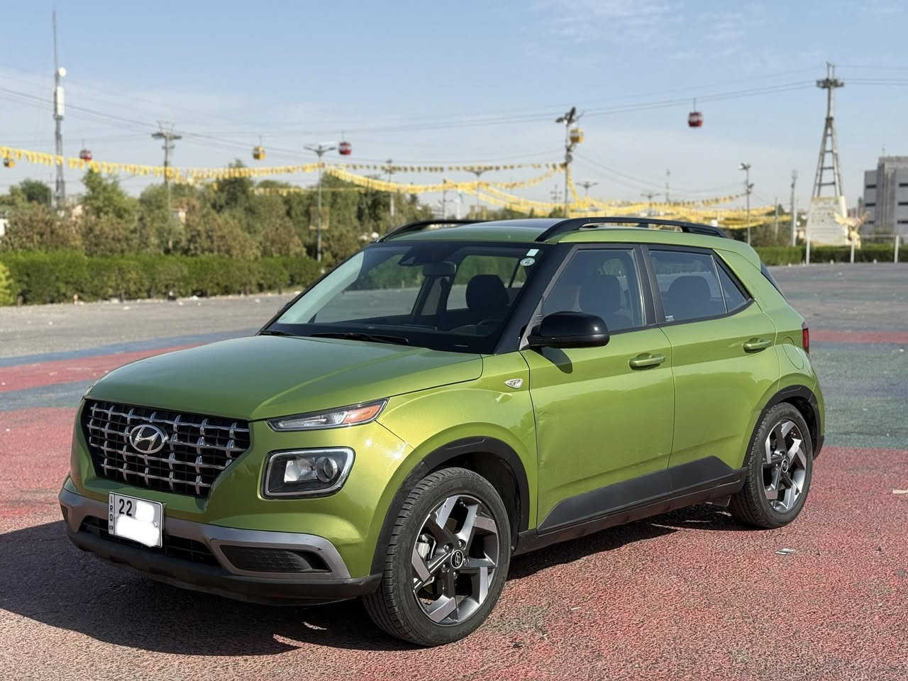 السلام عليكم  هونداي فينو موديل2022 للبيع رقم اربيل تحويل مباشر
ماشيه 35مايل الف اخت الزيرو 
سيارة اقتصادية جدا
💥مواصفاتها فول💥
محرك ١٦٠٠ دوش دبل نوزل
شاشه كبيره كاميره car play
كروس سرعة
3 وضعيات قياده
فتحه سقف سلايت روف
رادارات امامي وخلفي وجانبي 
تحكم ستيرن جهتين
قياده ذاتيه وتحديد مسار
صوت سماعات راقية جدا
عزل خارجي فوول
وبيها هواي مواصفات
سبير شركه بعده منازل 
كتلوكات شركه بيها
السعر ١٣٥$ وبيها مجال بسيط  
سياره حادثها خفيف بس جاملغ سايق صبوغ  بدون دواخل او  ارباك كل سليمه 100%


**إذا كنت صاحب هذا الإعلان وتريد حذفه لأي سبب، رجاءا أرسل رسالة إلى الدعم الفني**