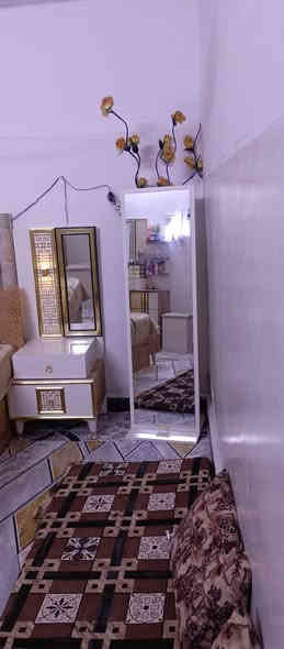 غرفه لبيع جديده مستخدمه 4تشر سعره مليون ميتين بيه مجال ‏‪***********‬‏كركوك شركت طارق
