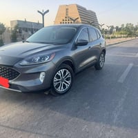 فورد اسكيب هايبرد بدون حادث فول مواصفات ما عد الفتحة 2022/07512420664