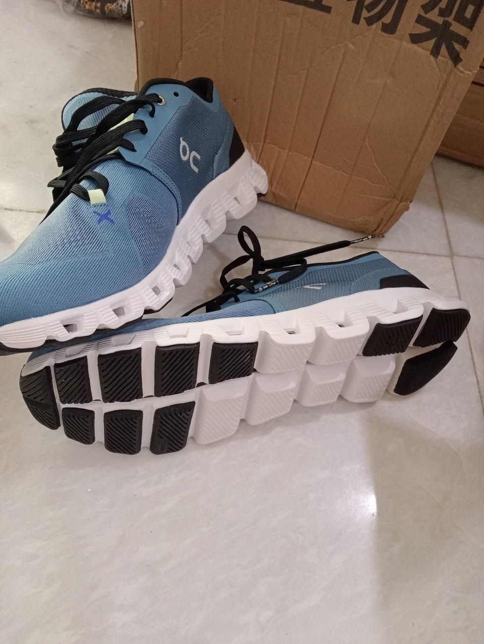 السلام عليكم
القياس 45 وانتوا بكرامة 
السعر 25


**إذا كنت صاحب هذا الإعلان وتريد حذفه لأي سبب، رجاءا أرسل رسالة إلى الدعم الفني**