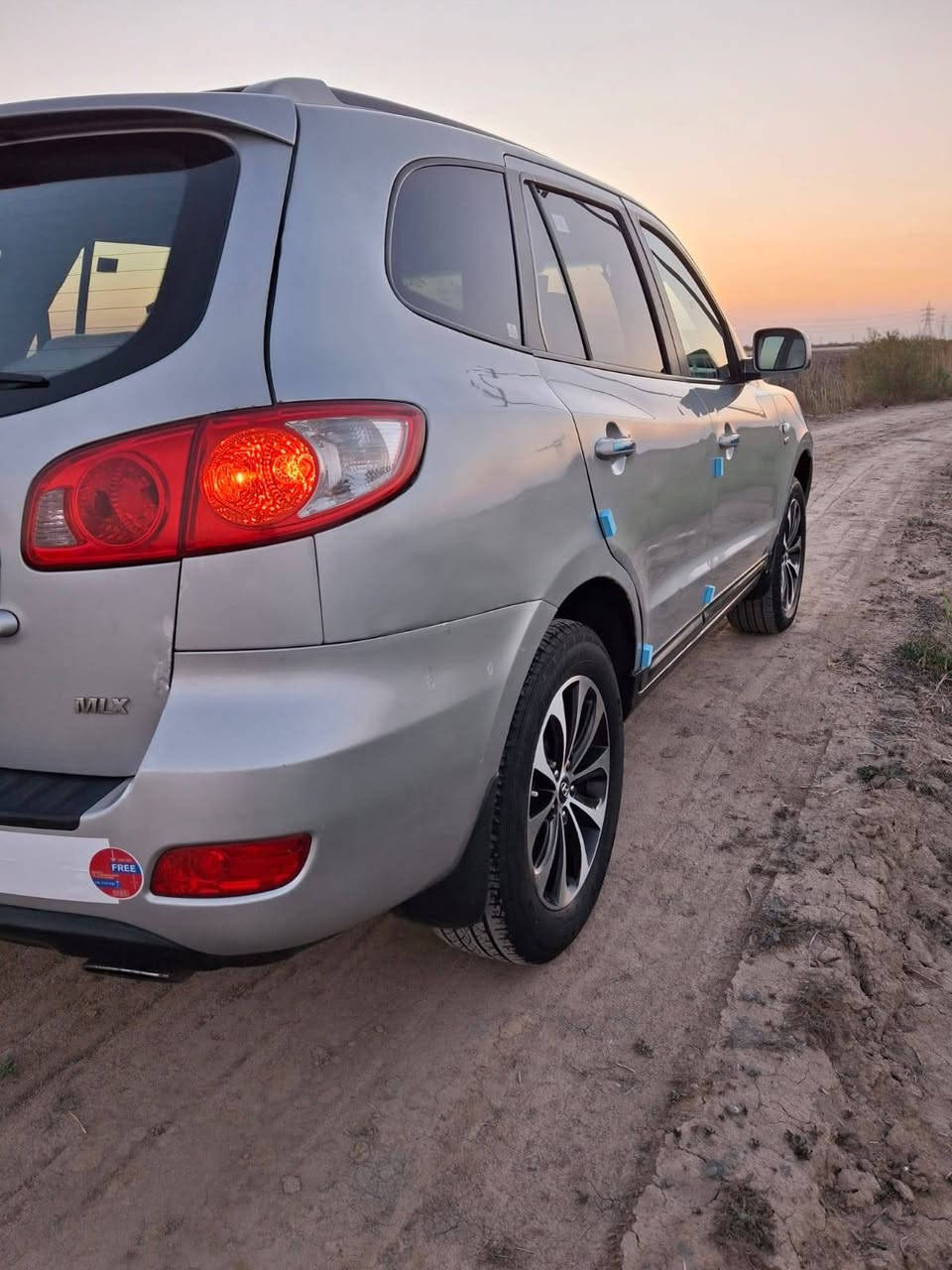 السَلآْم عَلْيُكّمٌ وٍرٍحَمُةّ الله وٍبُرٍكآتُهْ
#سنتافي2010
كاز كاز كاز 
شرط طك كارتون 
ادوات ادوات
كصة جنطه
دخول جديد زيرو ماماشي بلعراق
متوم شمالي انكليزي ع الشاصي
وكاله بـ اسم المشتري
7راكب 3قطع تبريد
* كير مكينه شرط كارتون
* كشنات جلد
* حساسات خلفيه 
* تحكم ستيرن
* تبريد ثلج 
* حداديه 100%
* تخم تاير كرتون
سياره مال جناي ماناقصه برغي شرط
الــســ؏ـر 50وبي مجال حق الجيه
المـــڪـان ذي قار قضاء النصر 
الاتصال///***********
