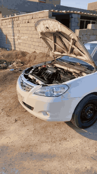 بيوايدي جي ثري 2013 رقم بغداد السياره بيها بارد بلجاملغ الامامي وخشم البنيد اثر حادث دراجه جواها تخم تاير جديد وصدر خلفي امامي صار شهر من بدلتهن ومشط ستيرن جديد وباور جديد السياره بسمي مكان السياره بغداد الشعله 
***********
فقط واتساب
