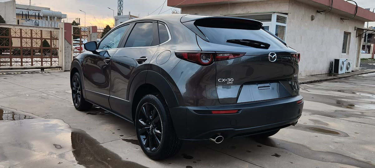 تەنها 149وەرەقە مازدا cx30مۆدیل 2024 مواسفات سیلیکت مەکینە 2.5 بێ تۆربۆ awd دەبڵ ئەکسل نمونە لەجوانی لەپاکی تەنها 23هەزار ڕۆشتوە دەعامی بۆ دەعامی بەشەرت کوش جلد بەسمە شاشەئەندرۆید ڕادار کامیرا خەتی جادە زۆر مواسفاتی دیکە ژمارەکاتیە سێ مانگی لەگەلە بۆ رەقەم تەنها یەک درگای بۆیاخە ئیرباگ تەنها یەک شانی تەقیوە 3MVDMBBMXRM626648        ***********     ***********
