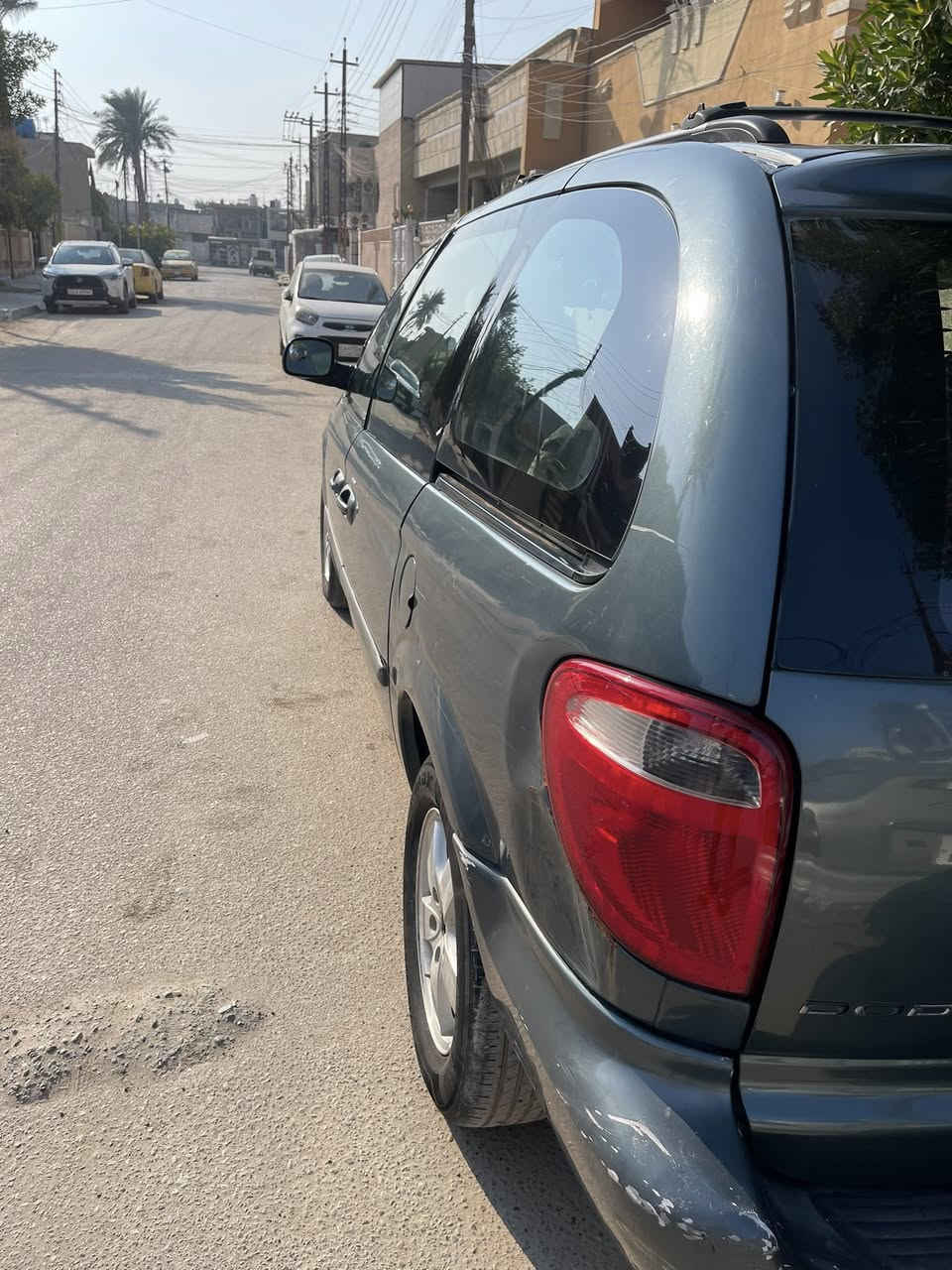 سلام عليكم ، دوج كرفان للبيع ، السعر 83 ورقة ، موديل 2007 ، محرك 3300 ، قصيرة  ، مكانها بغداد ، للاستفسار  ***********
