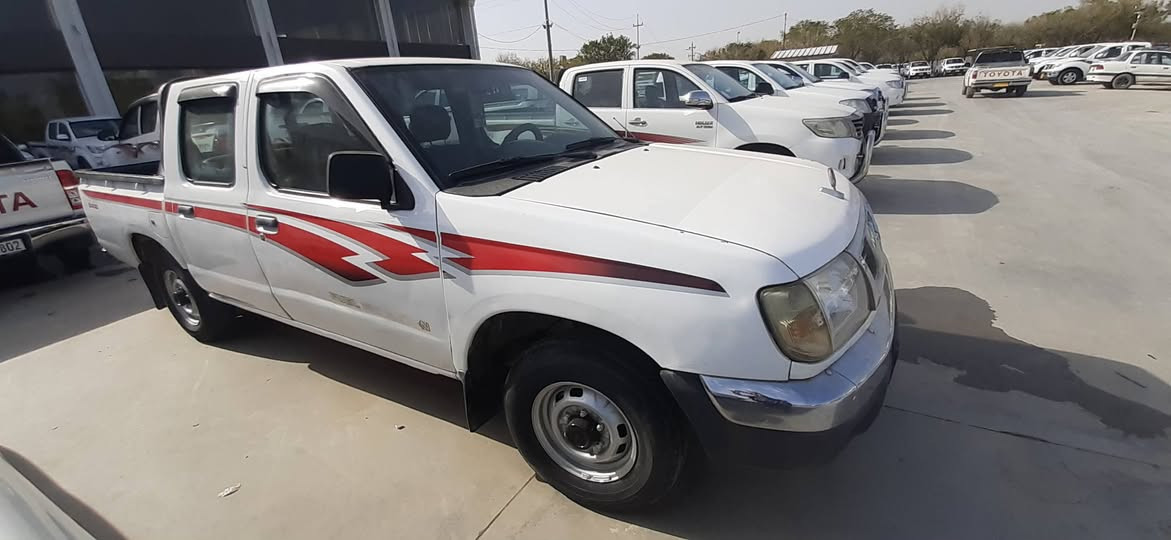 سلام عليكم نيسان ٢٠٠٢ تبرتو باوه ر رقم سليمانيه تازه يه تا ٢٠٣٠ تحويل سياره که زور پاکو تونو تولا هیچ مسرفی نییه کیر مکینه به شه رت شوین کلار رقم ***********
