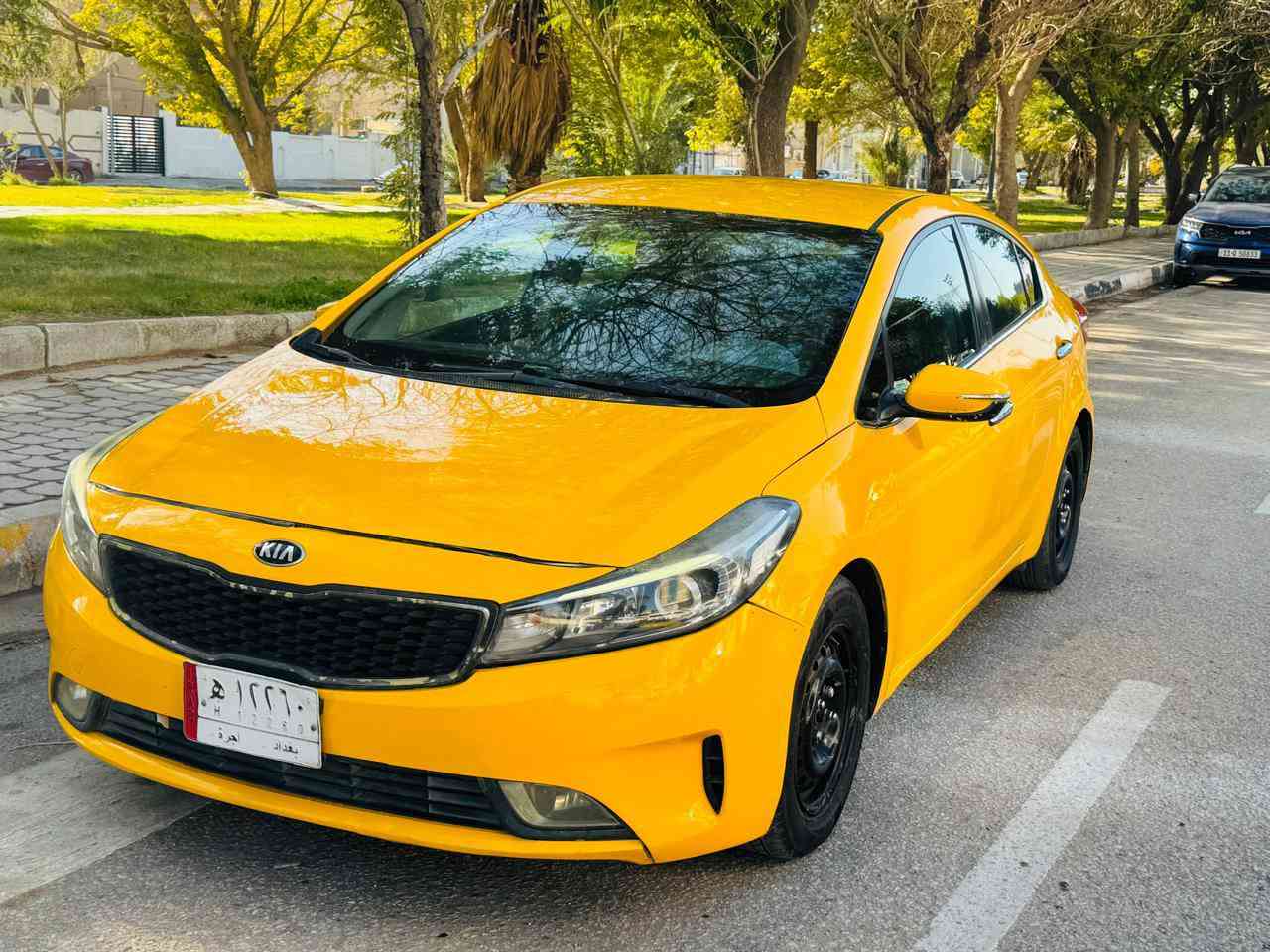 فورتي مديل 2015 سعر 109ستفسار تصل رقم***********رقم بغداد وارد مريكي حادثه فقط بنيد بدون دواخل باقي كفاله عامه ليبل واحد وين معجبك فحص موصفاته مكينه 2000دوش مرقوب شاشه كامره تحكم ستيرن مثبت سرعه حساسات نضام ايكو شاير بل مري تخم تاير حداديه جديده تبريد ثلج سياره جاهزه مكان سياره كربلاء
