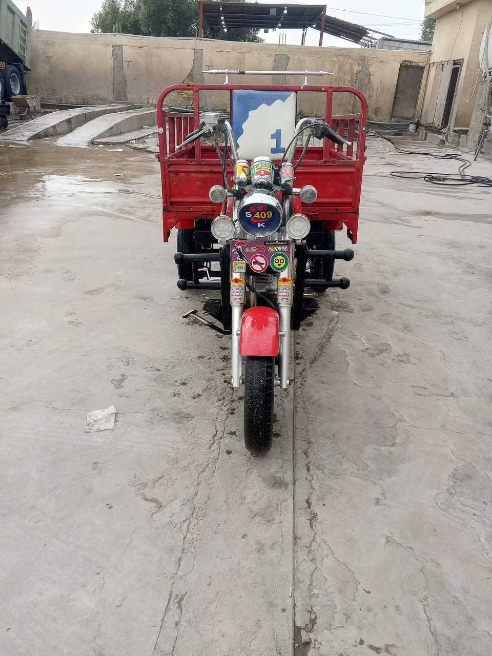 سلام عليكم ستوته البيع موديل 2007شاصي كفاله رقم اسود مداور ليمته ماتريد يداورلك ستوته تعمير 25ستوته شوفت عينك ربع ماذب عليهه نضافه 100/100مكاني ديوانيه قضاء الحمزة الشرقي رقم الهاتف ‏‪***********‬‏
