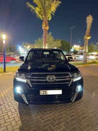 لاندكروز • ٢٠٢٠ • بحريني