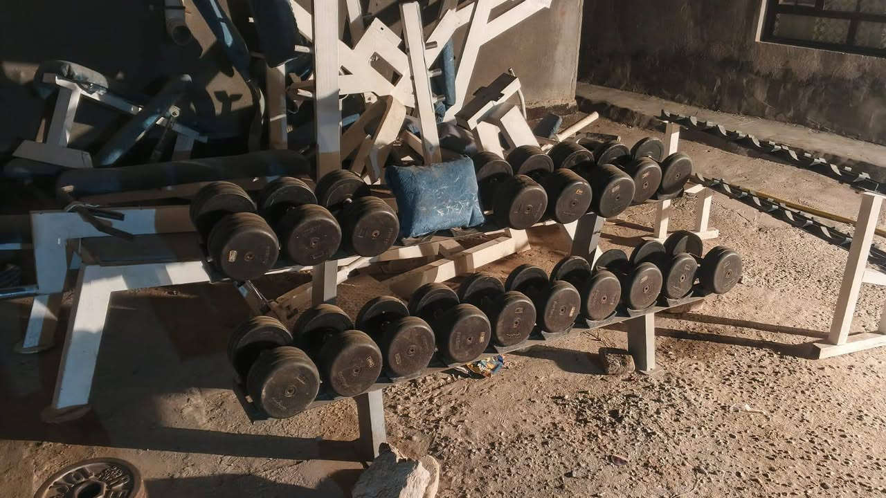 كليو عل 2000 الوزن خاص مفتوح مكان السماوه


**إذا كنت صاحب هذا الإعلان وتريد حذفه لأي سبب، رجاءا أرسل رسالة إلى الدعم الفني**