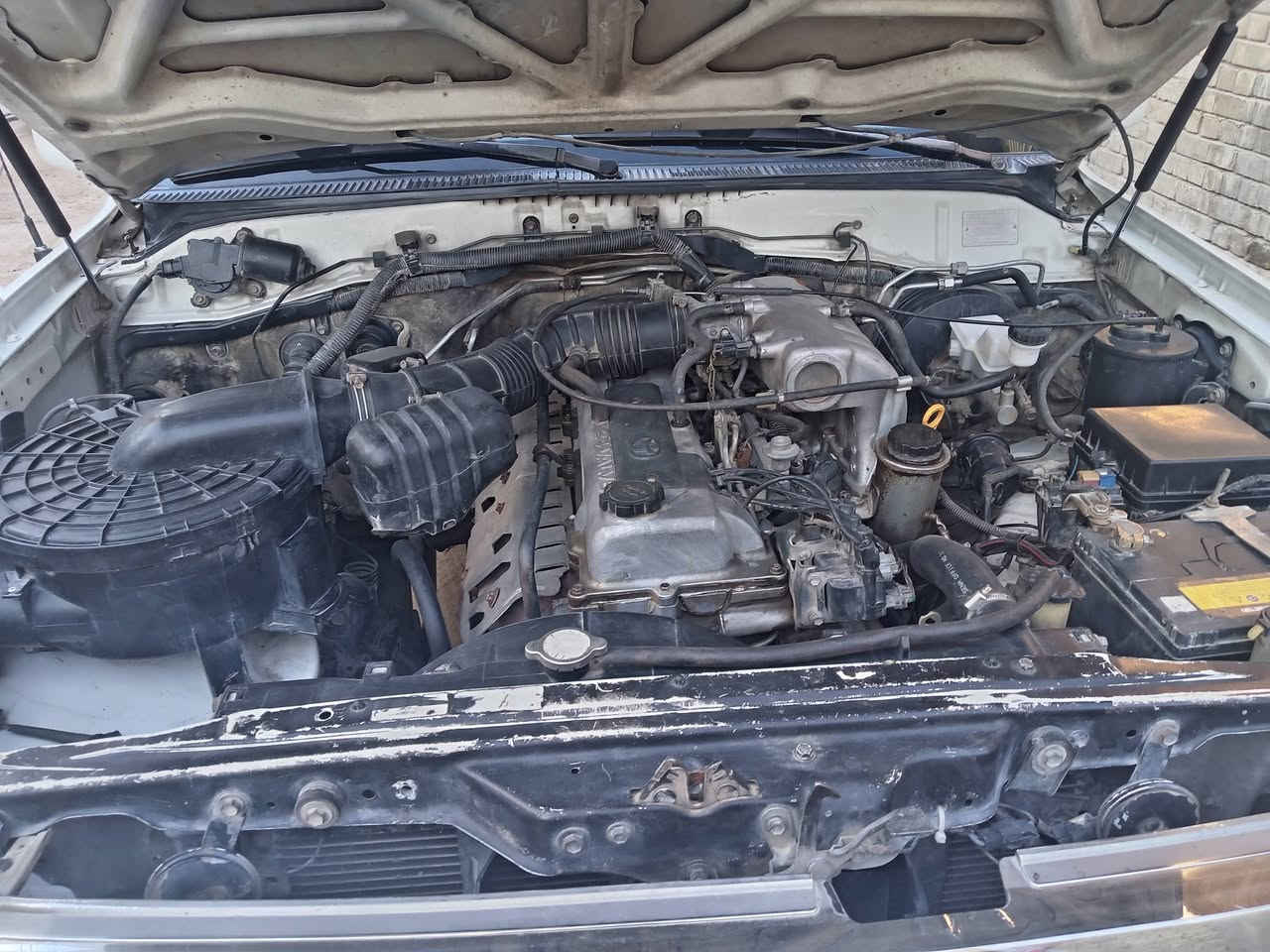 السلام عليكم ورحمة مونيكا للبيع 2001 محدثه 2007 مكينه 4500 كير اوتماتيك فول مواصفات عده الفتحه تبريد ثلج 3 قطع مع تدفئه ثلاجه شغاله دبل تانكي رقم بغداد باسمي سنويه جديده مكفوله من ضربه فقط صبغ جماليه تخم تاير ***********
