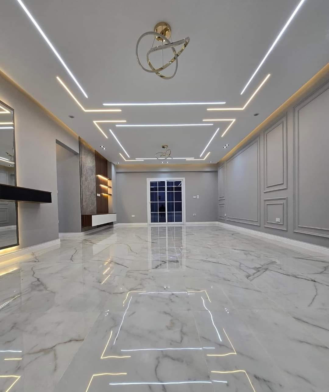 كادر آل يزن للصبغ والجبس امبورد احدث الديكورات العالميه مستويات عاليه جدا اشتغل قطعي او متر فقط 
مع احترام المواعيد وسرعه التنفيذ واسعار مناسبه .#بغداد فقط
للتواصل خاص
واتس اب ***********
