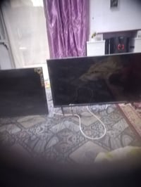 تلفزيون • شاشة مكسورة • للبيع فقط