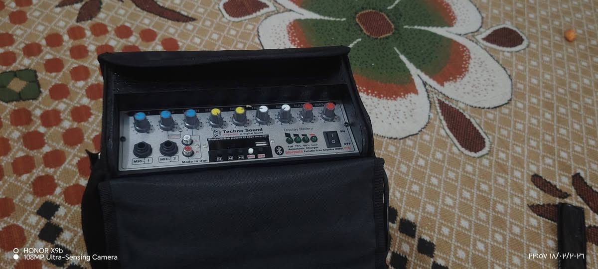 ج
جهاز مكبر صوت تيكنو ساوند اصلي
َمع لاقطات عدد 2 اصلي بلوتوث واير
اغراض الاستخدام شور وتسبيح وغيرها
للتواصل واتساب ***********
