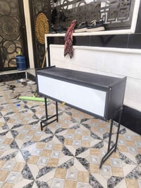 ميز مال اماعين جديد حجم كبير السعر (30)وبي مجال رقمي07745335389