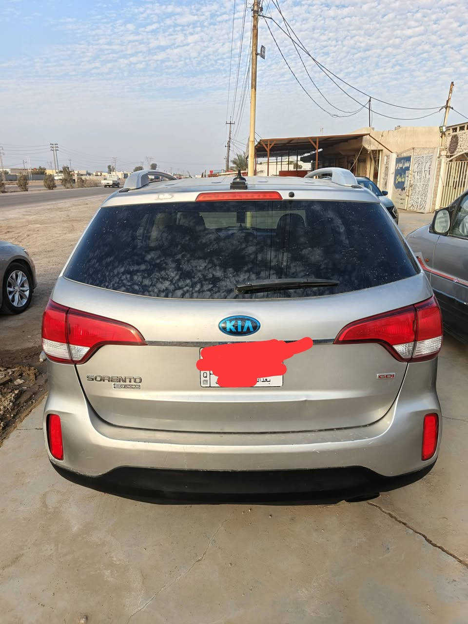 كيا سورنتو موديل 2015 سيارة حلوه سعر140وبيه مجال مكينه4رقم الهاتف ***********
