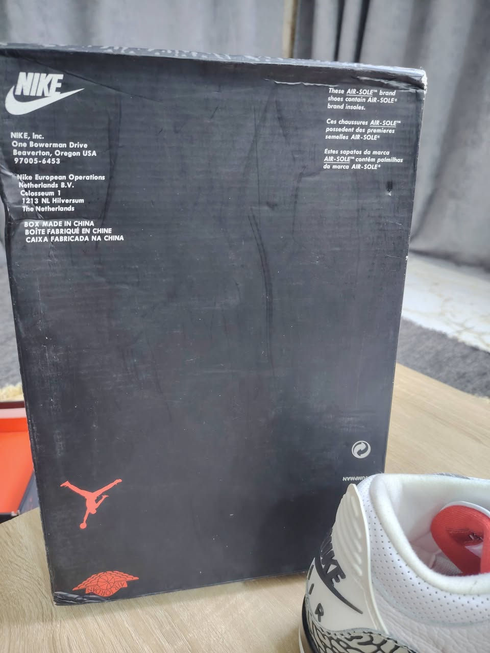 السلام عليكم حبايب من رخصت الادمن حبايب يتوفر قطع
نايك جوردن شرط اصلي جديد غير مستخدم قياس 44 لون ابيض شرط جديد واصلي باركود مثل ما موضح السعر 80 الف يتوفر توصيل جميع محافظات العراق


**إذا كنت صاحب هذا الإعلان وتريد حذفه لأي سبب، رجاءا أرسل رسالة إلى الدعم الفني**