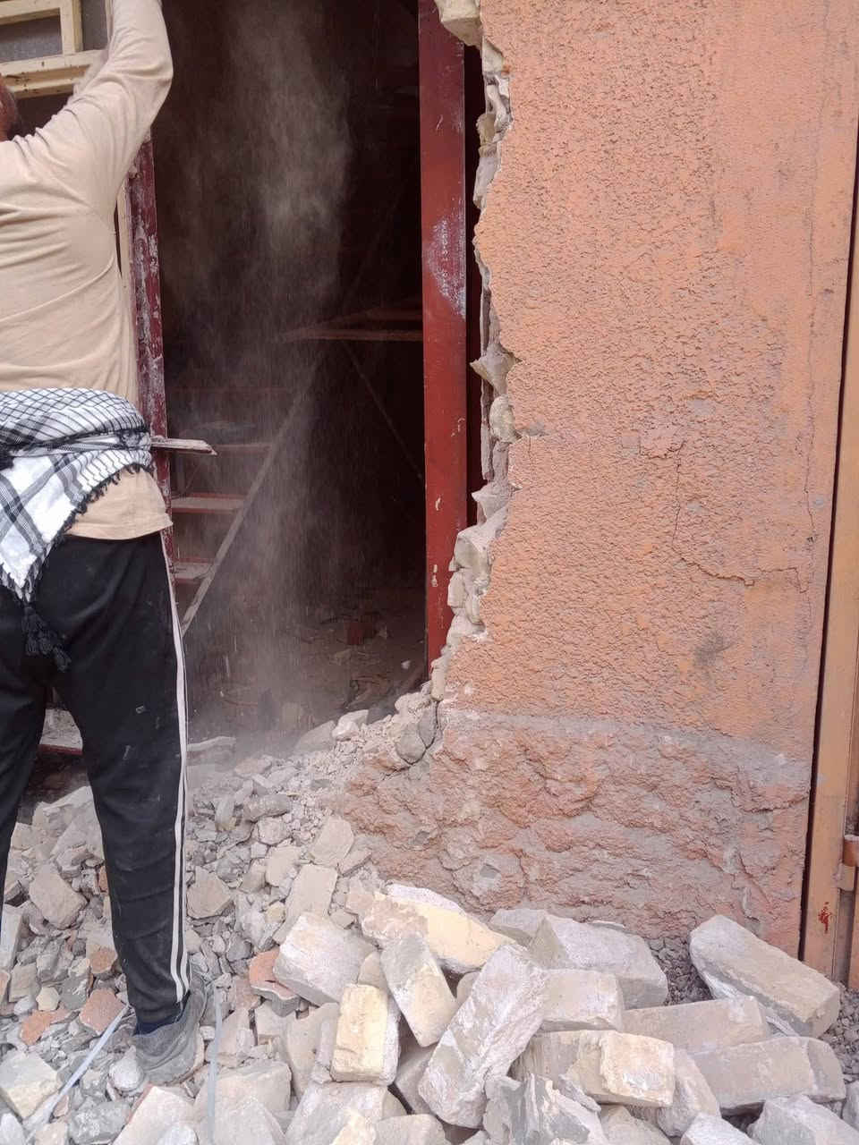 كادر عمال تصعدتفلش حفر إنقاذ سبيس حدل غسل تنضيف صب حدائق نقل غراض واتساب ***********✅
