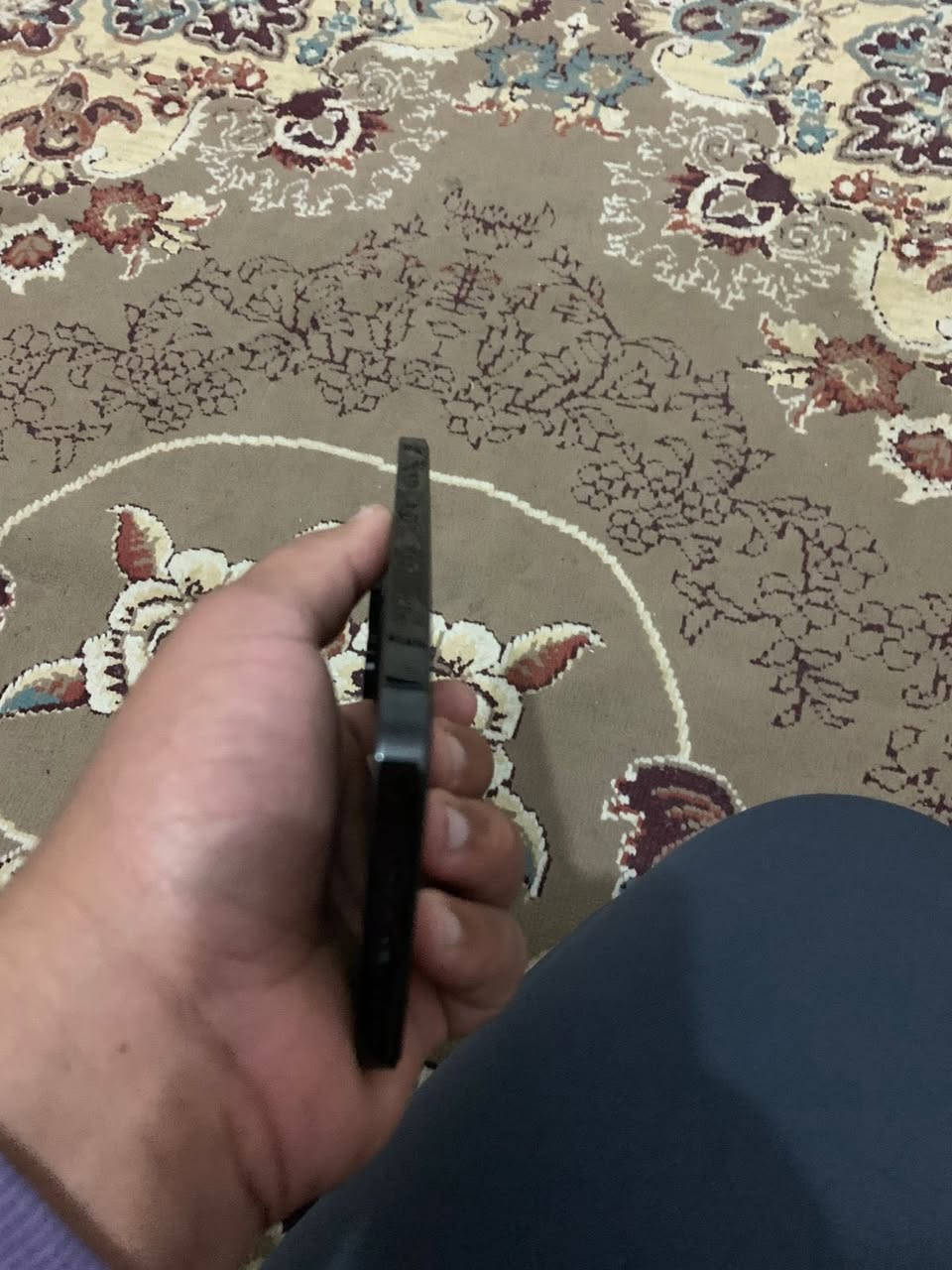 السلام عليكم ايفون 14 برو ماكس للبيع او مراوس ب13 او 12 برو ماكس مبدل بيه شاشه تفصيخ مبدلها بيدي بالربيعي السعر ب750 وبيه مجال كارتونيه وكآمل ملحقاته موجوده لجهاز نضيف كلش بطاريه 94 عنواني عزيزيه ***********
