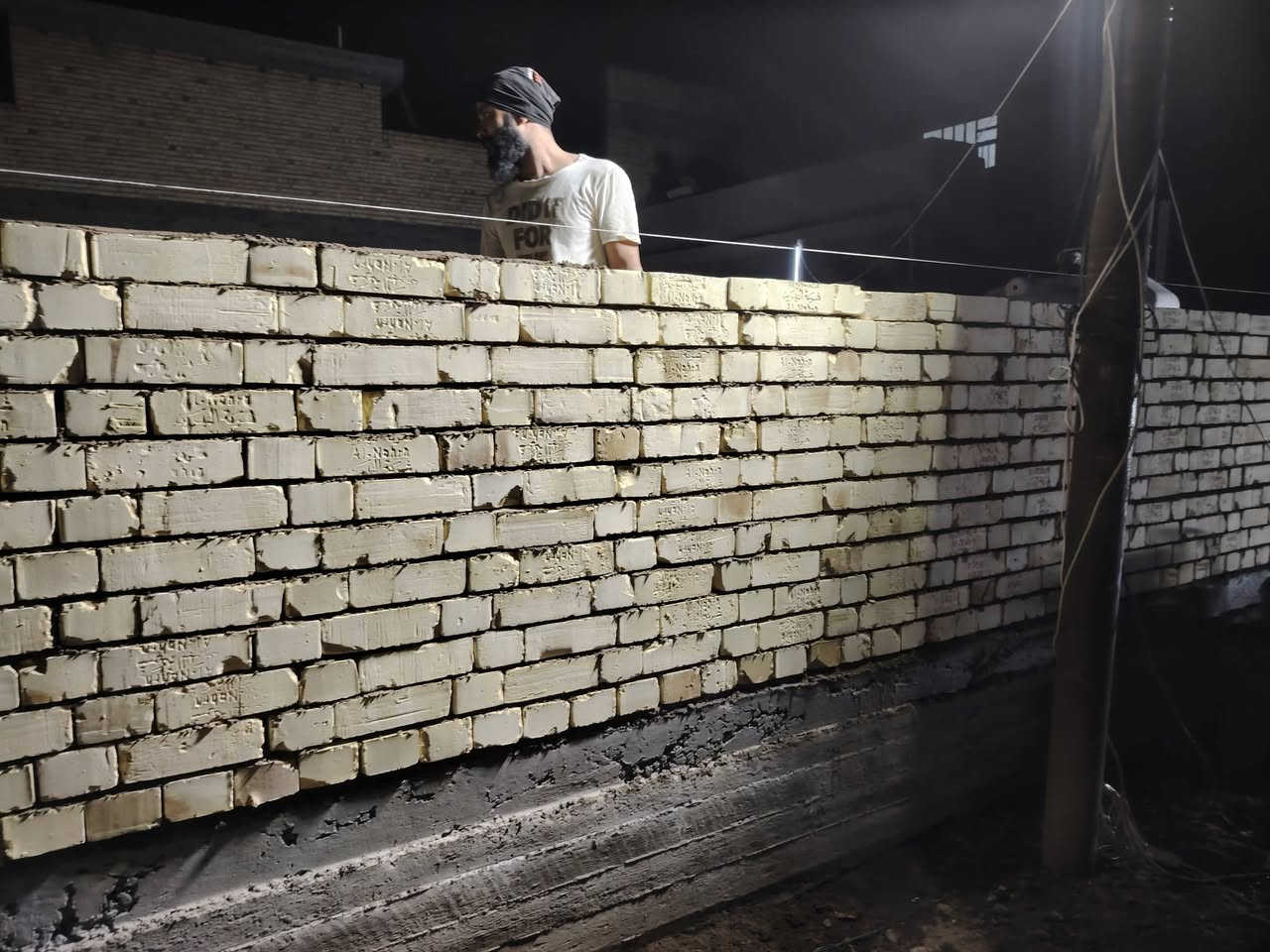 خلفه بنا شغلنه عل دبل قطعي بل يوميه سعار مناسبه نضافه سرعه لتزام بل موعد مكاني زعفرانيه وشتغل اي مكان تصل وتدلل ***********
