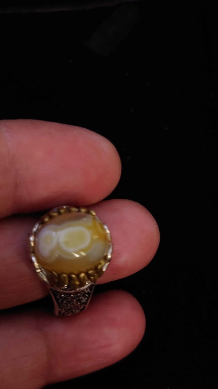 سليماني السعر 35 ألف العنوان بغداد زعفرانية فضه 925الهاتف *********** بغداد, العراق
