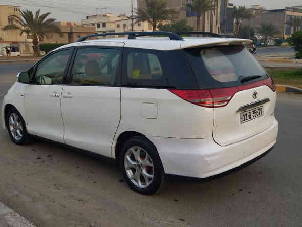 تويوتا بريفيا ياباني وارد خليجي... بدون ضربة (شواصي والغود وتكم"مكفولة")
موديل2008/  7راكب سياحي /تبريد مركزي 3قطع ثلج . مكينة 4سلندر /2400
تجي نفس الكامري بالضبط ..  بصمة...تخم تايرات جدد ( 5 ويل كب حتى الاسبير ) وغرفتها نظيفة جدا اشاير بالمري دوشمة وارضية جلد باب الصندوق يفتح  كهربائي رقم بغداد انكليزي سنويه وهزه وارقام جدد و ( بأسمي )
( للبيع فقط..ما اراوس ولا اقساط) 
تحويل مباشر الي يشتري يعتبرها مصبوغة حزام وناشر سونار وي الصور..
سعرها 123وبيها مجال مكانها بغداد
***********
