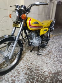 نامه برو موديل 2023 رقم وسنوية مكينه فول دراجه نضيفه عايزه نواعم فقط 1...