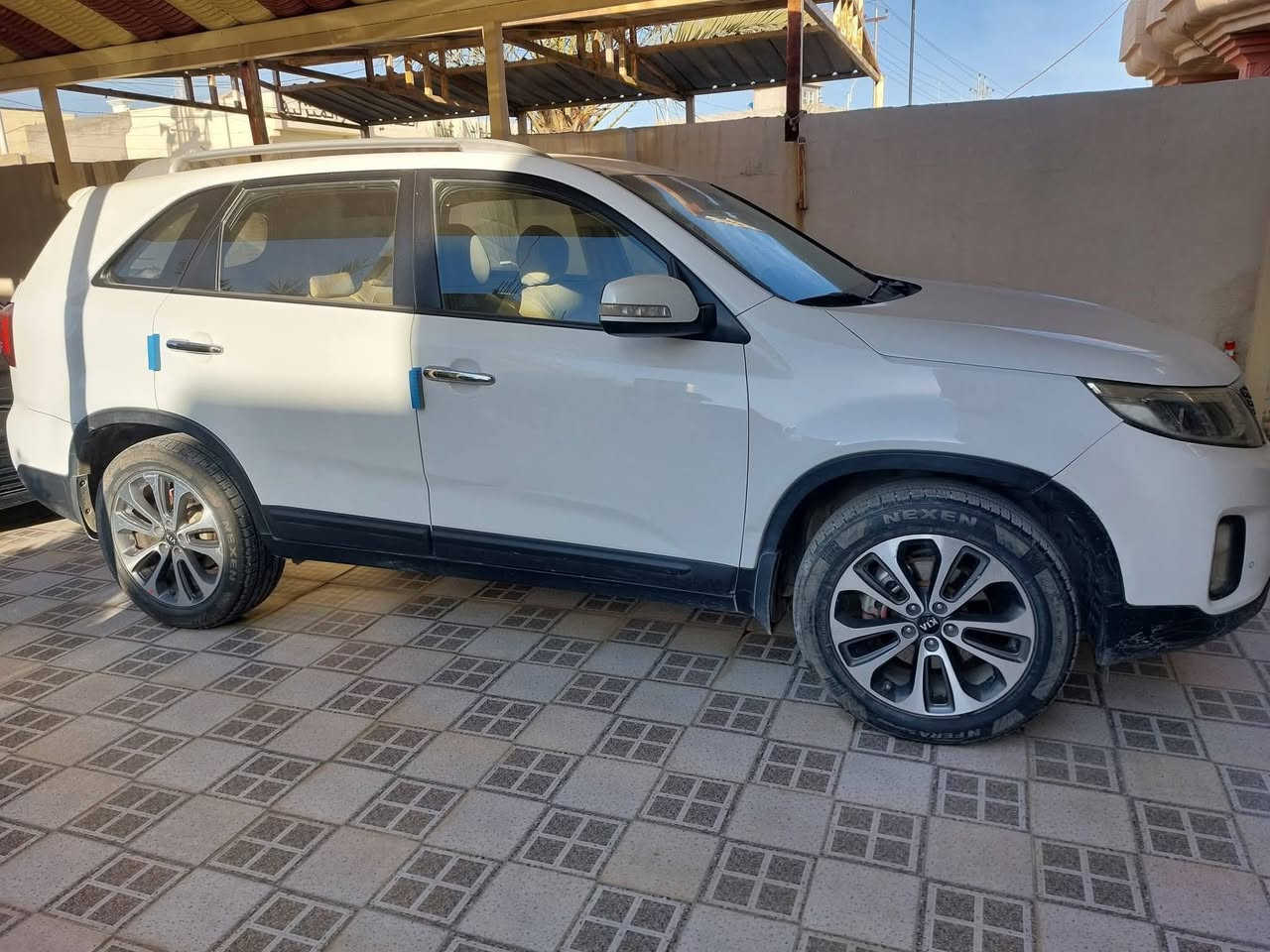 كامري امريكي ،LE 2023 حادثها بونيد بدون ايرباكات السعر 205 وبيها مجال
سورينتو خليجي2013 بدون صبغ محرك ،وگير ما مفتوحات السعر 175 وبيها  مجال 
***********
***********
