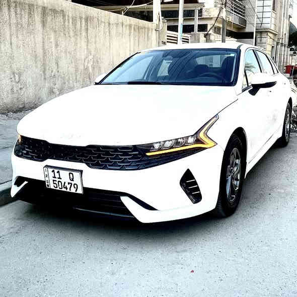 كيا K5 2023 LXS 
مرقم بغداد بإسمي  للبيع 
المواصفات : 
• محرك 1600 تيربو 
• بصمة +بصمة ابواب 
•تشغيل عن بعد
• نظام ترحيب 
• رادار امامي +خلفي 
• شاشة تدعم ابل كار + اندرويد اوتو 
• نظام النقطة العمياء 
• قيادة ذاتية 
•تحديد مسار
• لايت LED +زينون 
•  هاند بريك دگمة 
•اوتو هولد
• مود درايف 
السيارة ماشيه 20 الف كيلو 
• السعر 180 وبيها مجال بسيط
تبديل دعامية امامية فقط بدون اي قطعة صبغ بدون اي بارد وصور الحادث موجودة . 
للاستفسار : *********** واتساب
مكاني بغداد / السيدية
