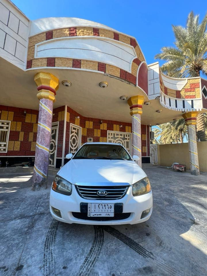 سلام عليكم
مــركبه فــضائيه من نــوع كياا سيــراتوو 
ســنه الصـــنع 2009 
الــمركبه بــدون اي ضرر 
حــجم محـرك الــمركبه 1600 DOSH بدون بخار بدون تنقيص 
حــداديه جــيد جدااً  
تبــريد چريـــش ❄️
عنــواني كربــلاء الحــسينيه 📍
الســـعر 83  💲ــــــــهاتف***********
